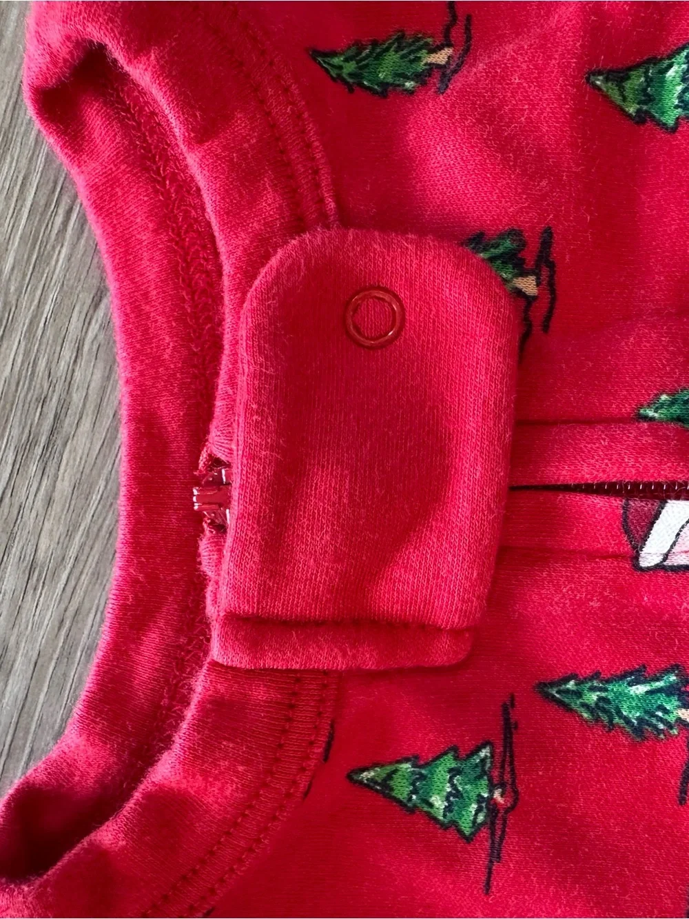 Vineyard Vines Baby Footie Christmas Pajamas - 6-12 Months